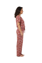 تحميل الصورة إلى عارض المعرض، Women’s Short Sleeve Pajamas – Red Small Flower
