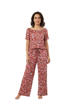 تحميل الصورة إلى عارض المعرض، Women’s Short Sleeve Pajamas – Red Small Flower