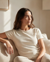تيشيرت حريمي مضلع نص كم Bright White – راحة يومية بلمسة أنيقة