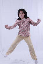 Load image into Gallery viewer, GIRLS LS T.SHIRT Red Paisley